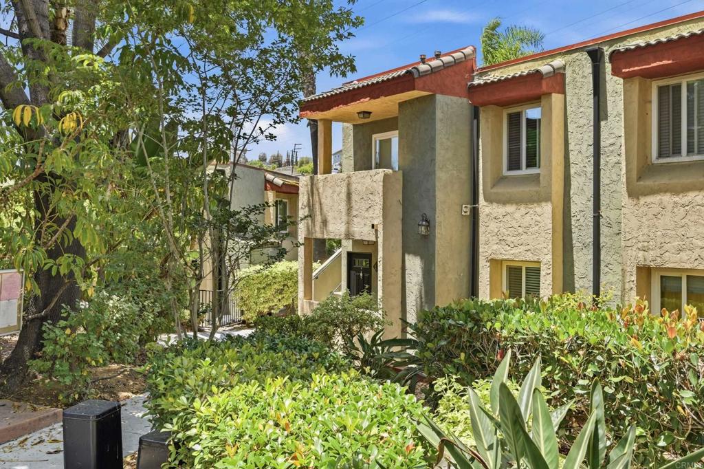 Photo 1 of 35 — 4465 Home Ave 4, East San Diego, CA 92105