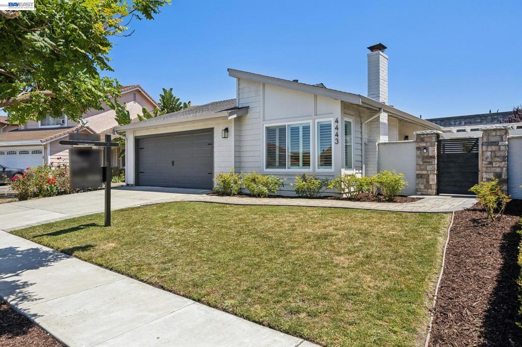 4443 Macbeth Cir Cir