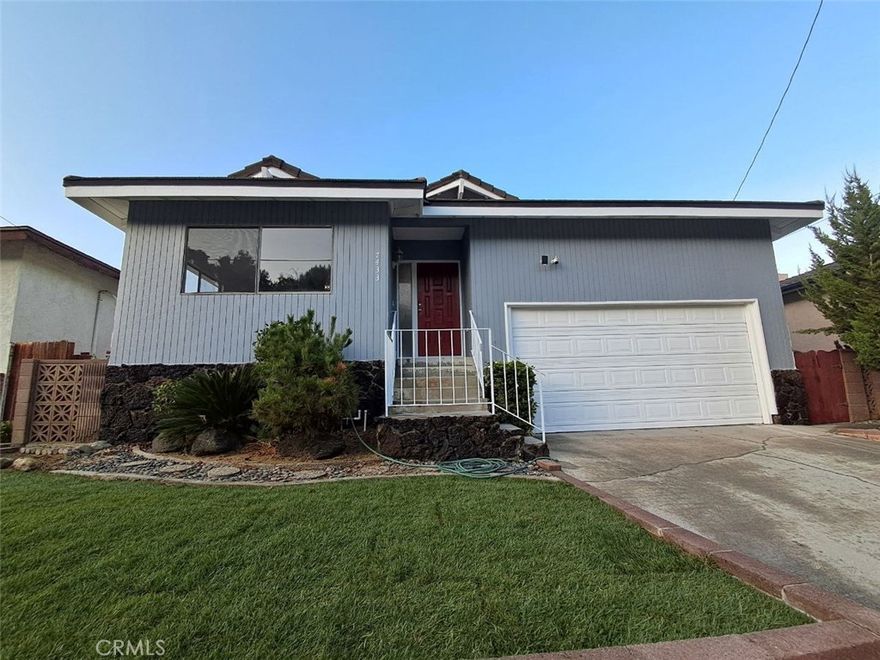 This rare 5-bedroom Mid-Century Modern home features new flooring and fresh paint throughout, a large kitchen, spacious bedrooms with big closets, a generous family room, and a formal dining room. It also boasts a large basement, where an additional bathroom and possibly another room could be added, offering plenty of potential for customization. Nestled in a quiet neighborhood at the end of a cul-de-sac, this home includes a backyard basketball court, a large patio deck, and ample space to explore and enjoy family activities.