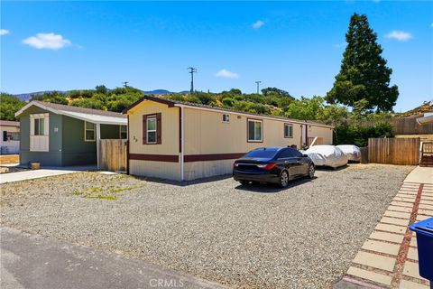Photo of 657 Lebec Road #20, Lebec, CA 93243 (MLS # SR26114701)