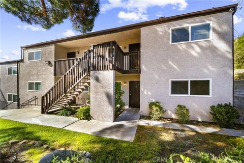 Photo of 17847 Beneda Lane #10, Canyon Country, CA 91351 (MLS # SR26054662)