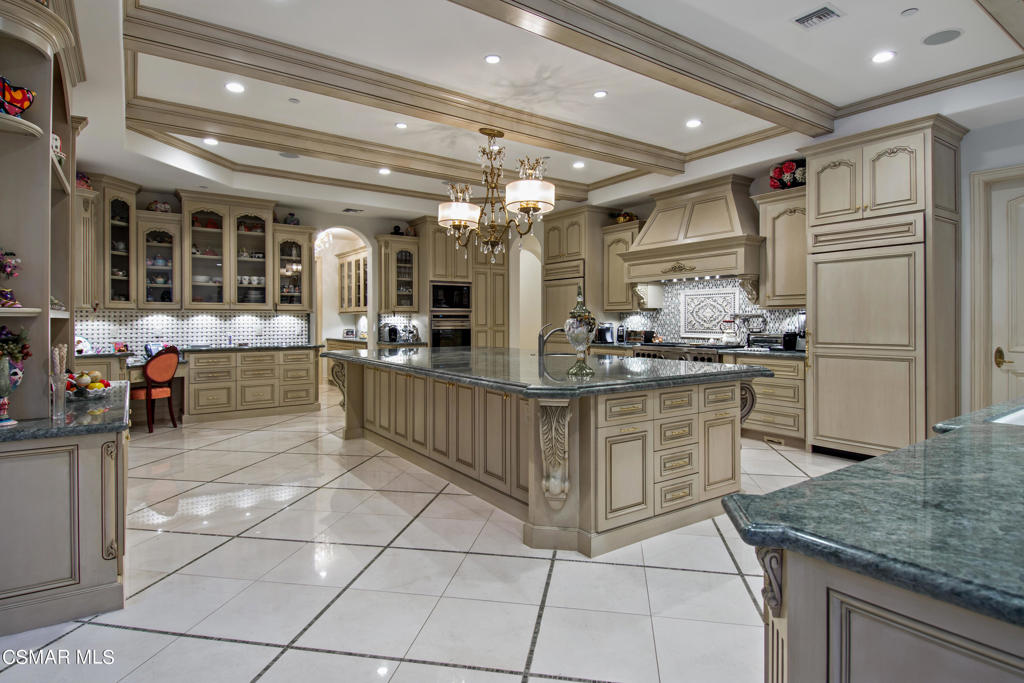 Country Club Estates NR-785 - 785 - Residential