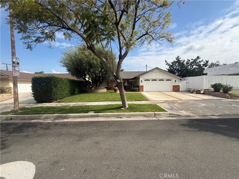 Photo of 2705 E Jacaranda Avenue E, Orange, CA 92867 (MLS # PW26104524)