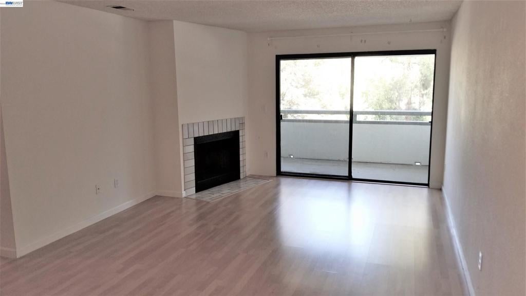 40425 Chapel Way 315