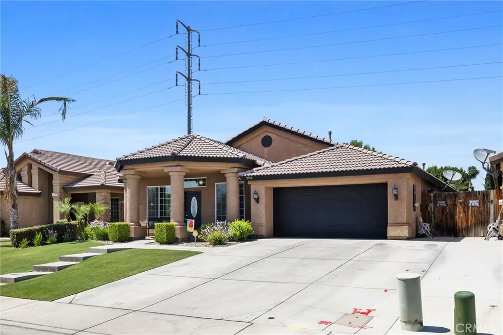 Bakersfield, California 93311, United States, 4 Bedrooms Bedrooms, ,2 BathroomsBathrooms,Residential,Active,161295