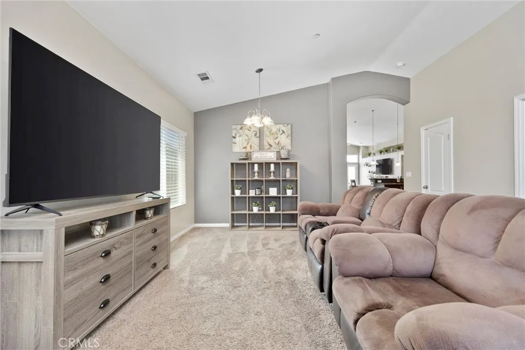 Bakersfield, California 93311, United States, 4 Bedrooms Bedrooms, ,2 BathroomsBathrooms,Residential,Active,161295