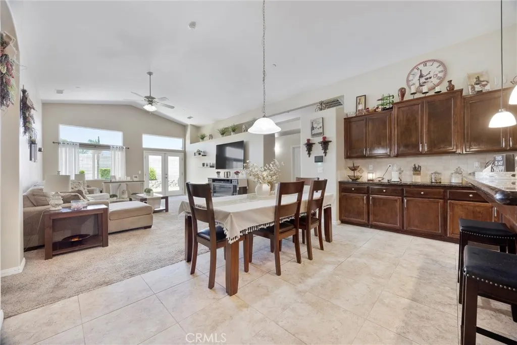 Bakersfield, California 93311, United States, 4 Bedrooms Bedrooms, ,2 BathroomsBathrooms,Residential,Active,161295