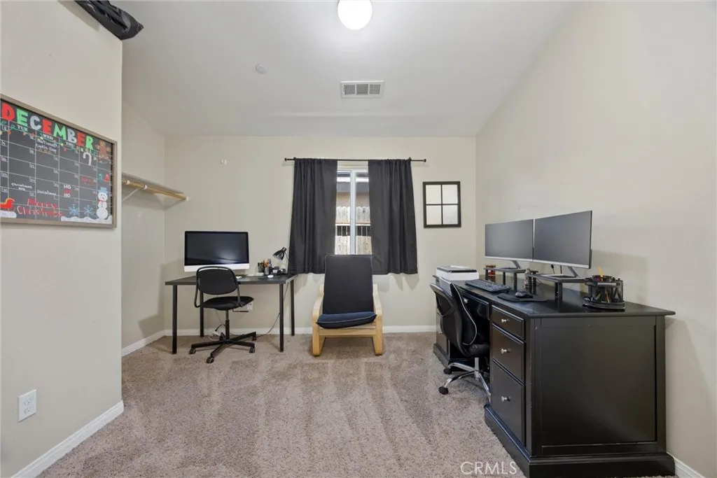 Bakersfield, California 93311, United States, 4 Bedrooms Bedrooms, ,2 BathroomsBathrooms,Residential,Active,161295