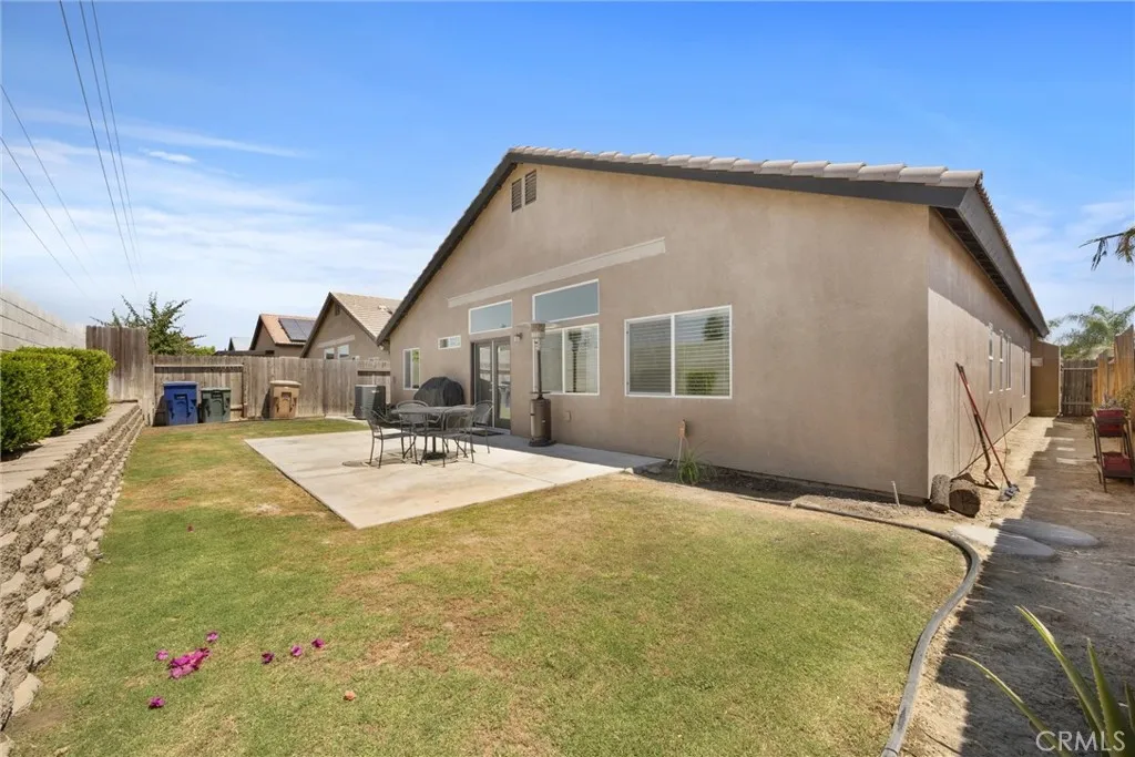 Bakersfield, California 93311, United States, 4 Bedrooms Bedrooms, ,2 BathroomsBathrooms,Residential,Active,161295