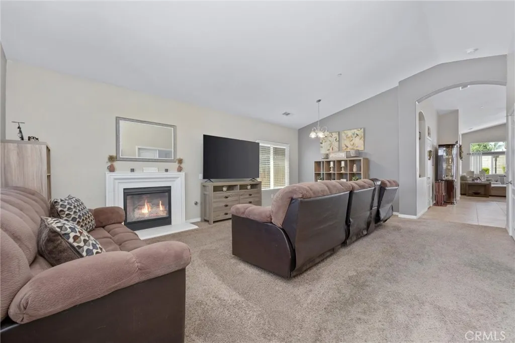 Bakersfield, California 93311, United States, 4 Bedrooms Bedrooms, ,2 BathroomsBathrooms,Residential,Active,161295