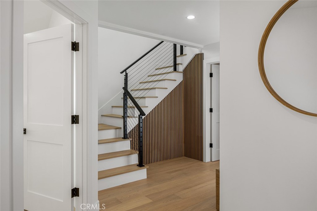 Lake Forest Keys (LK) - Residential