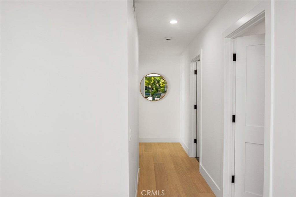 Lake Forest Keys (LK) - Residential