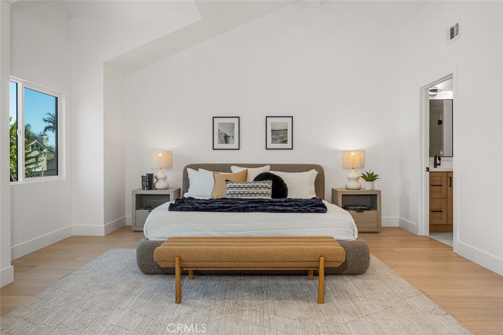 Lake Forest Keys (LK) - Residential
