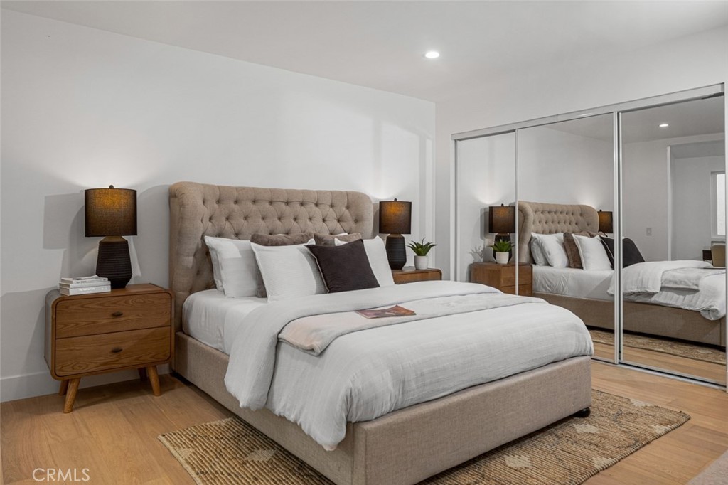 Lake Forest Keys (LK) - Residential