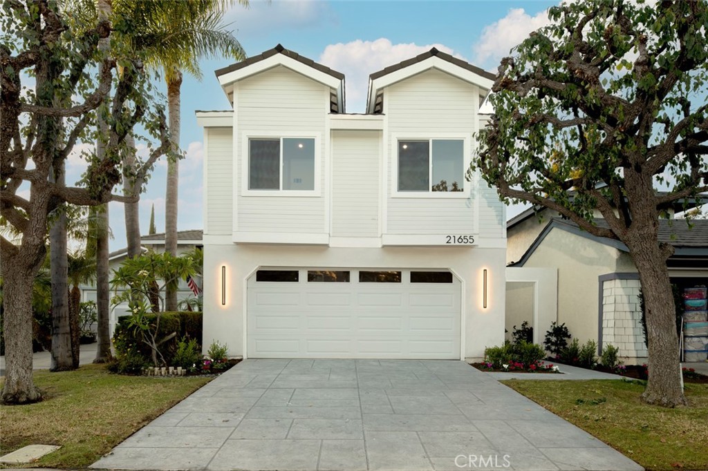 Lake Forest Keys (LK) - Residential