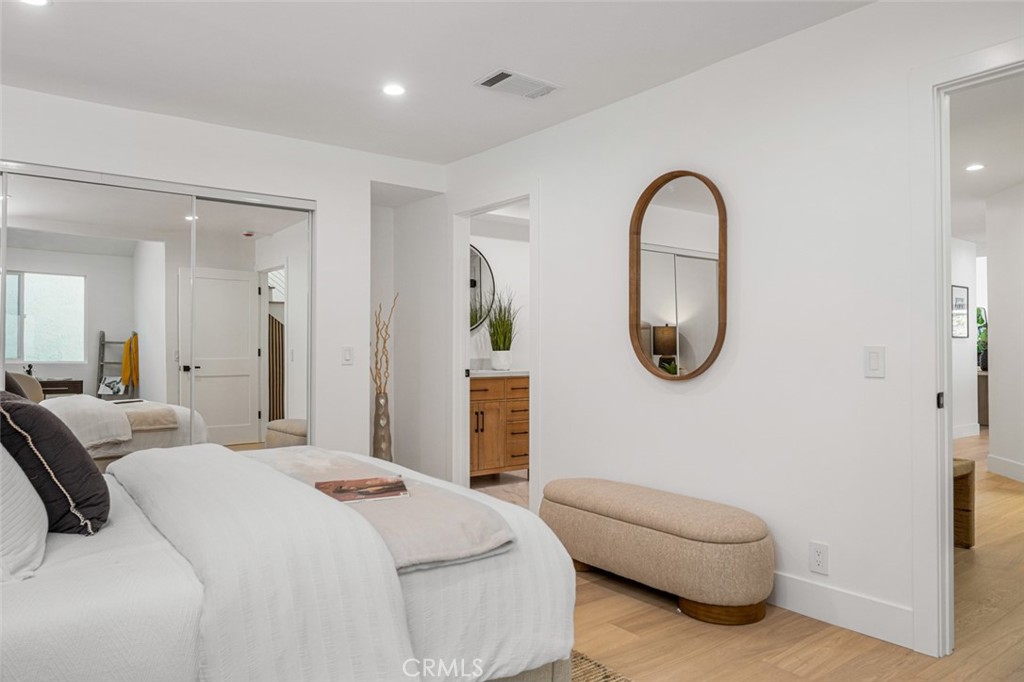 Lake Forest Keys (LK) - Residential