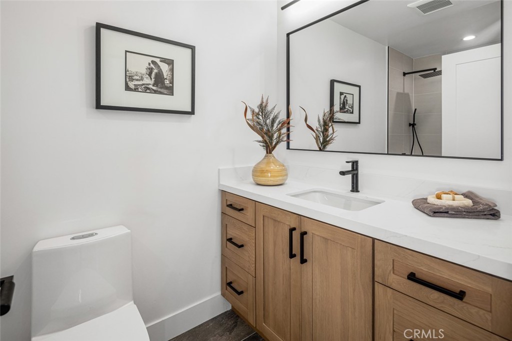 Lake Forest Keys (LK) - Residential