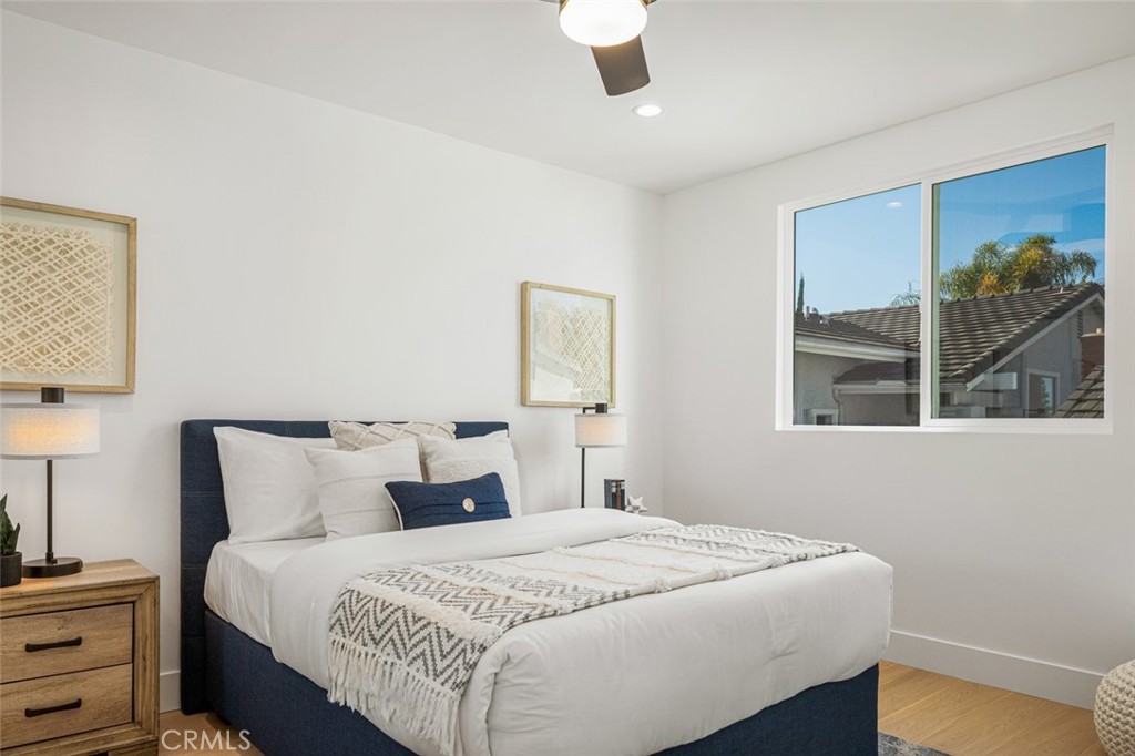 Lake Forest Keys (LK) - Residential