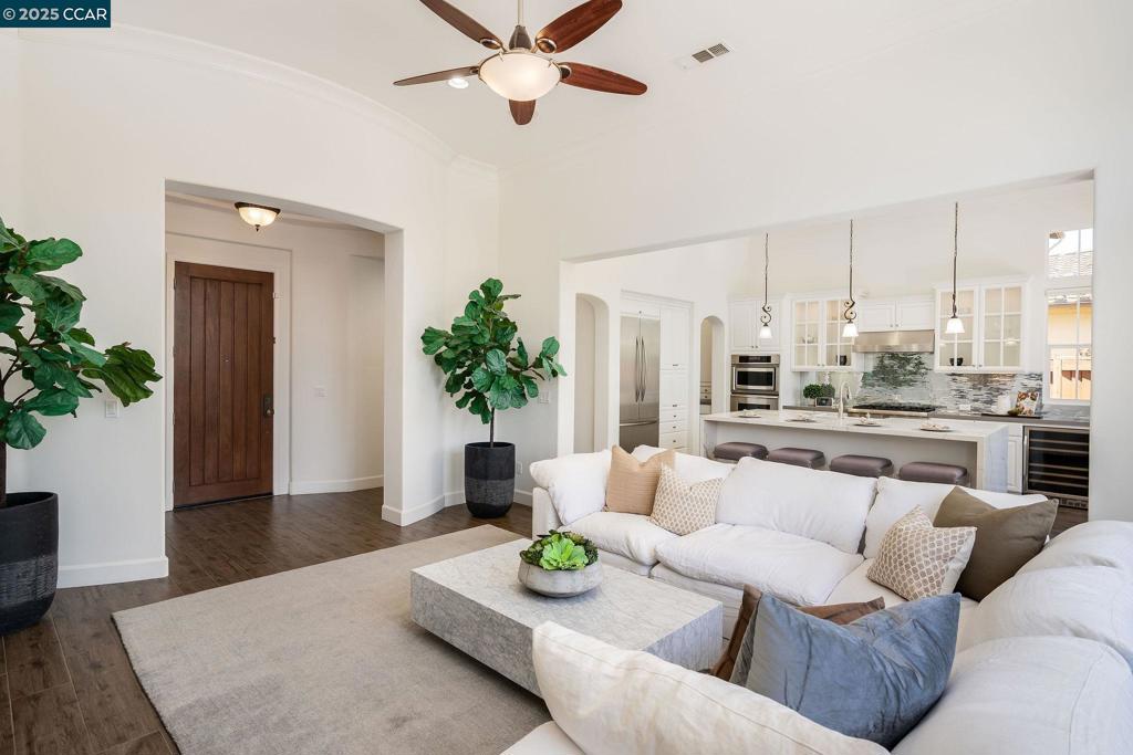 ALAMO CREEK - Residential