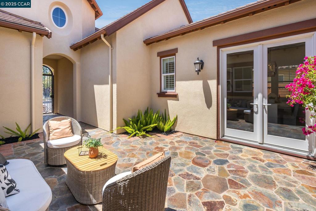 ALAMO CREEK - Residential