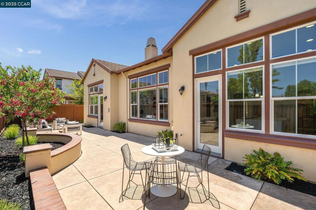 ALAMO CREEK - Residential