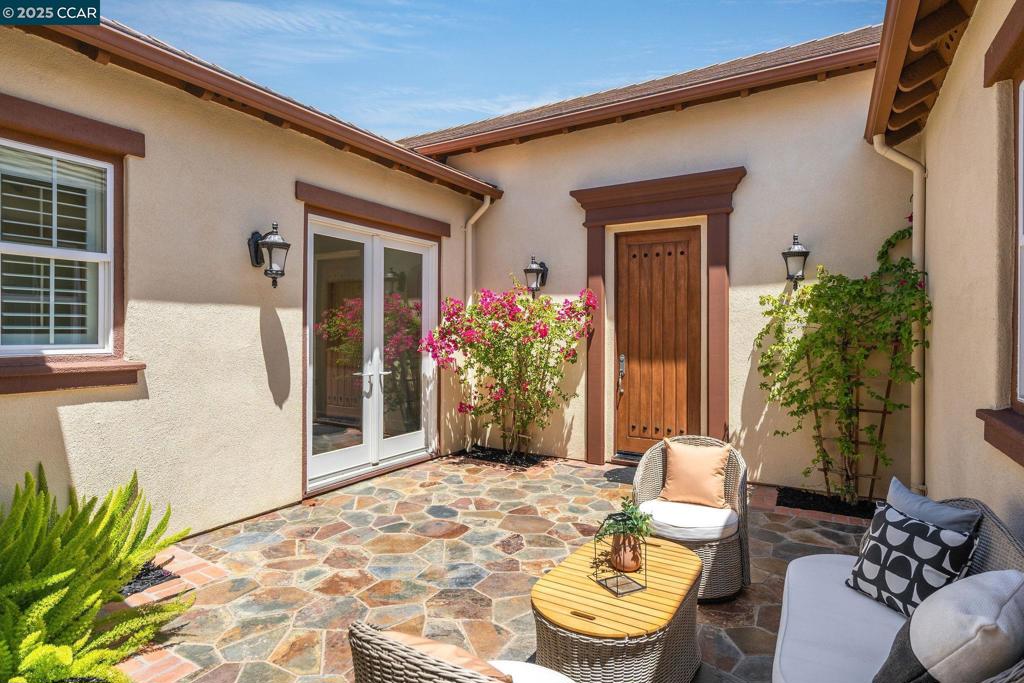 ALAMO CREEK - Residential