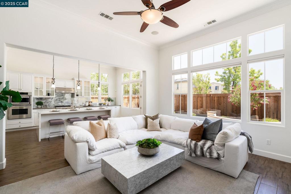 ALAMO CREEK - Residential