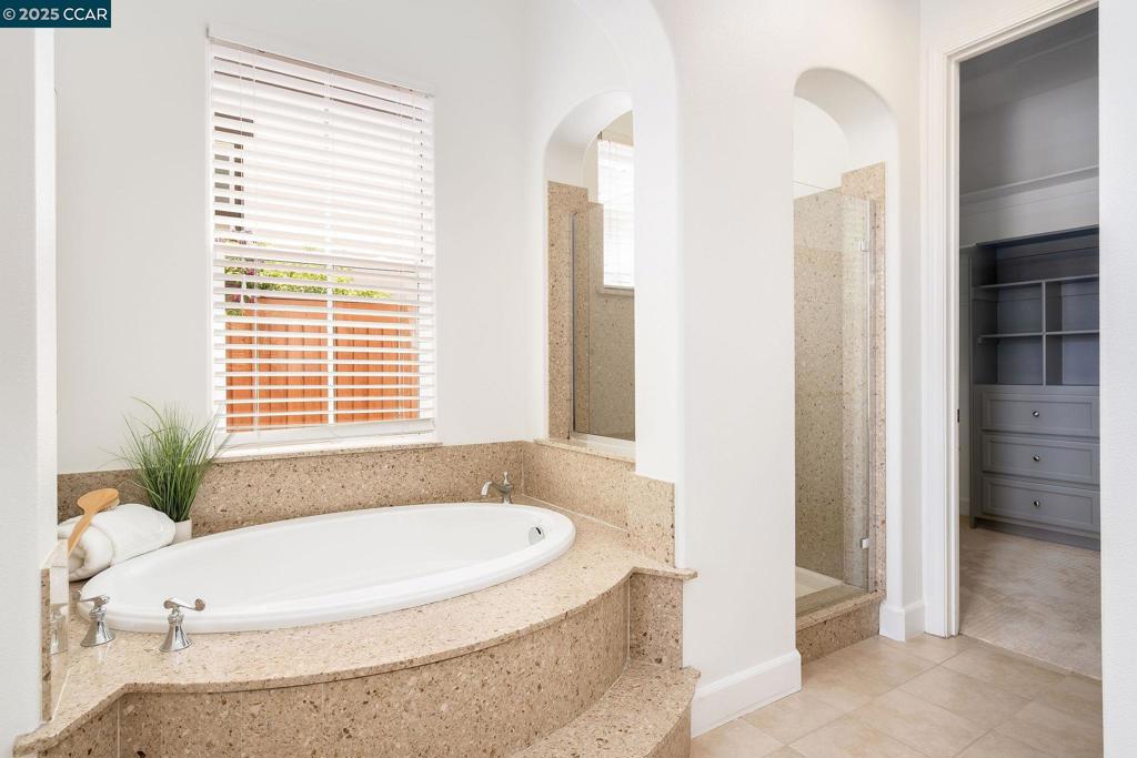 ALAMO CREEK - Residential