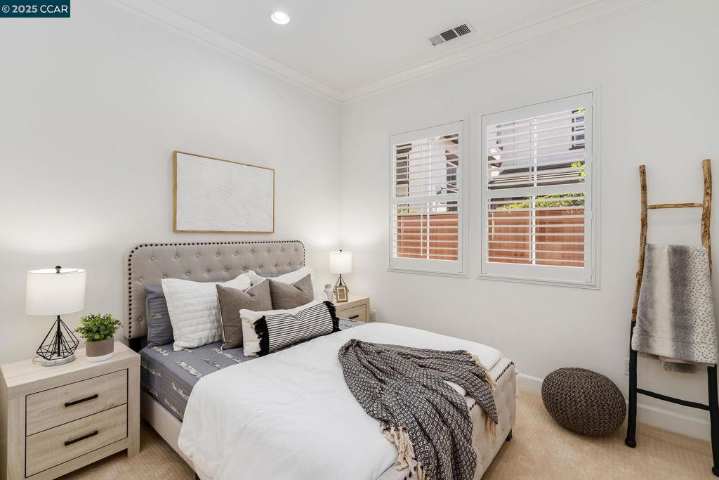 ALAMO CREEK - Residential