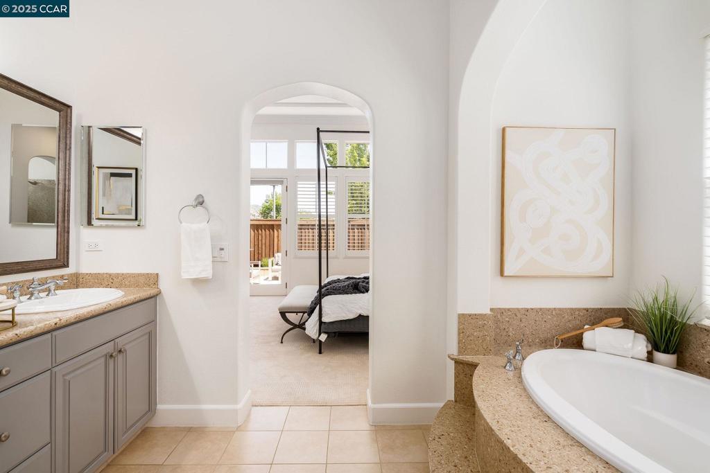 ALAMO CREEK - Residential