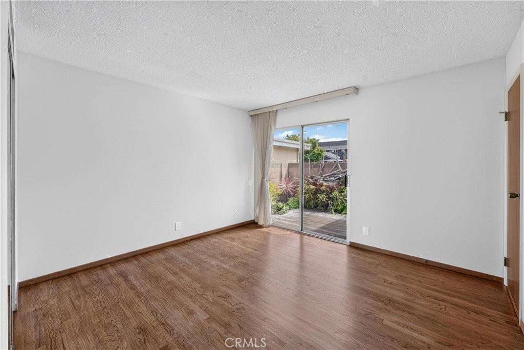 1288 Londonderry Street, Costa Mesa CA 92626 - Photo 38