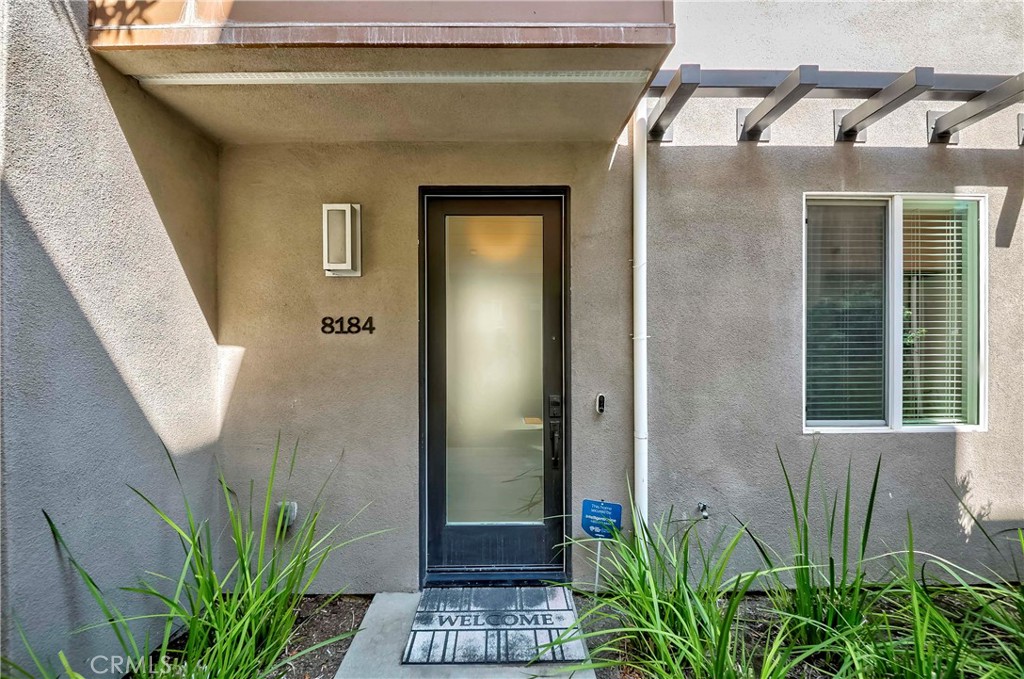 Beautifully Tri Level Condominium Built in 2016...3 Bedrooms and 2 Bathrooms Spacious open Floor Plan living room. Bright Kitchen with and Spacious Livingroom connected to the balcony. Laundry is in separate room Dryer and Washer and Refrigerator included with Home Purchase. On the Second Level the Open and bright Kitchen. Third Level features the remaining 2 Bedrooms and 2 bathrooms and 1Bedroom is first floor.2Car Garage with direct access.
Located close to the Source shopping mall and 5 and 91 freeway.