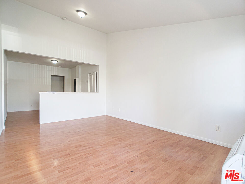This is Rare Spacious Studio Apartment boasting nearly 600 sq ft of open living space in the heart of vibrant K-Town, Los Angeles. This unit offers divider for Bedroom and Living room and A Full Bathroom and One Assigned Parking Space included. The perfect blend of comfort and functionality, placing you just steps from shopping, dining, and entertainment, with quick access to downtown LA, the Staples Center, USC, and Hollywood. Nestled in a lively neighborhood filled with fine dining, entertainment, and shopping options and more. Don't let it slip away.