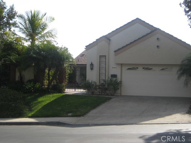 5062 Avenida Del Sol