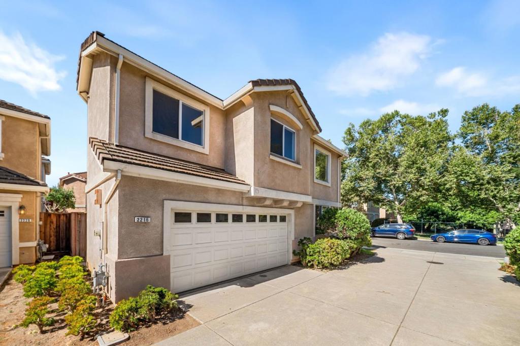 2216 Pettigrew Drive
