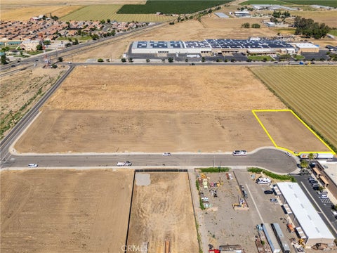 Photo of 263 Commerce WAY, Los Banos, CA 93635 (MLS # MC26133755)