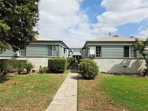 Photo of 356 S Sierra Madre #360 1/2, Pasadena, CA 91107 (MLS # PF26023695)