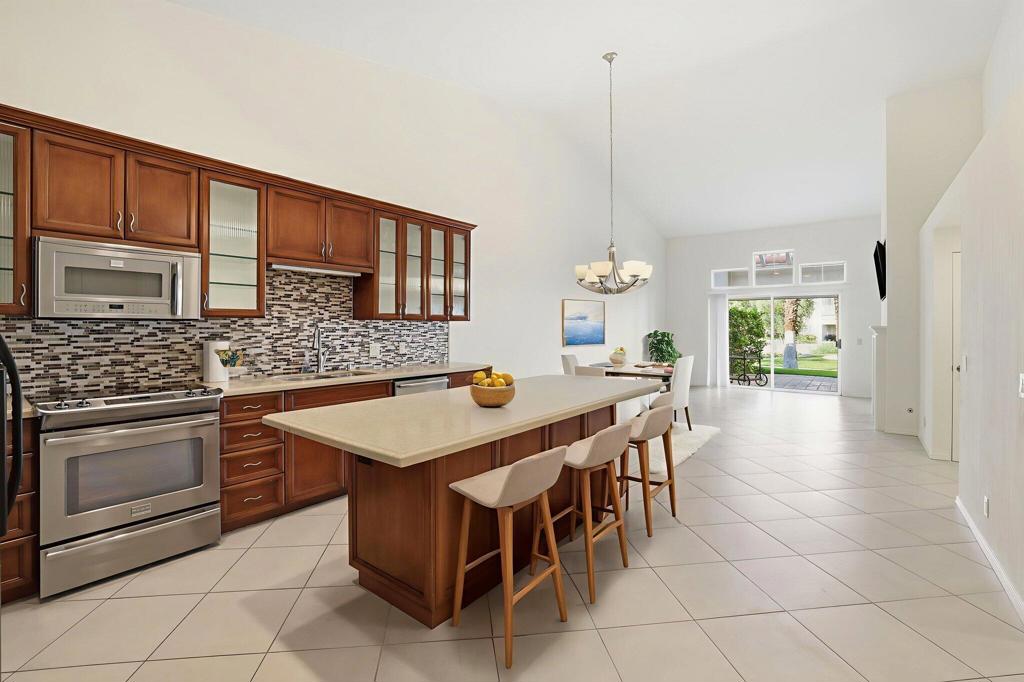 Desert Falls C.C. - Residential