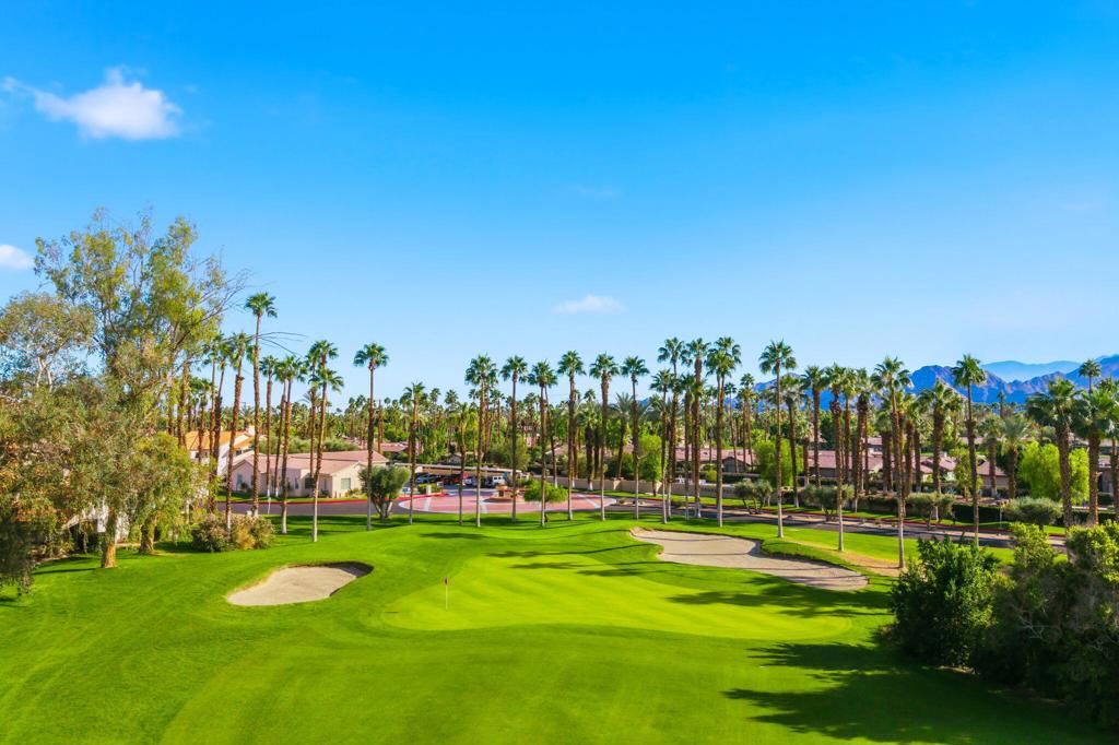 Desert Falls C.C. - Residential