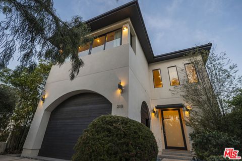310 N Lucerne Boulevard Los Angeles CA 90004