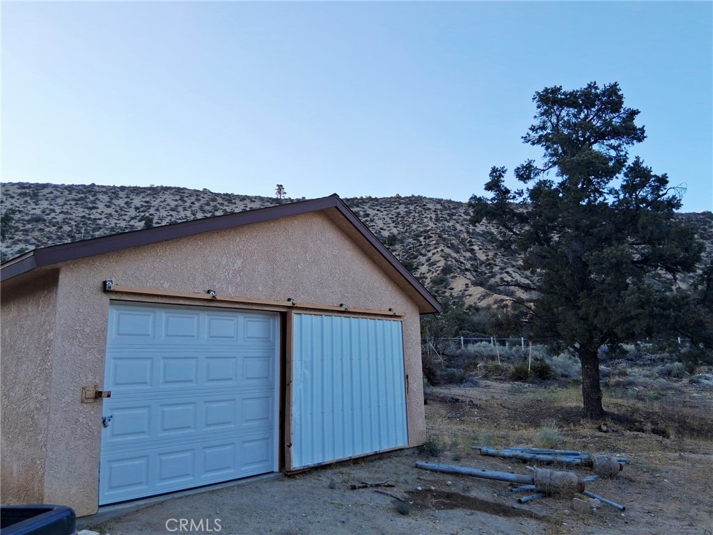 3215 Whispering Pines Road