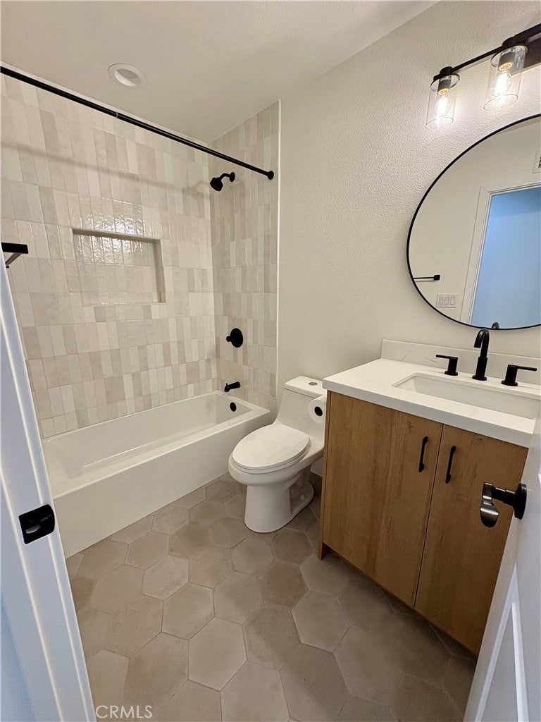 24931 Avenida Libre, Lake Forest CA 92630 - Photo 10