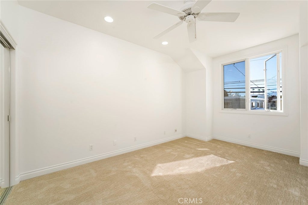 119 Opal, Newport Beach CA 92662 - Photo 23