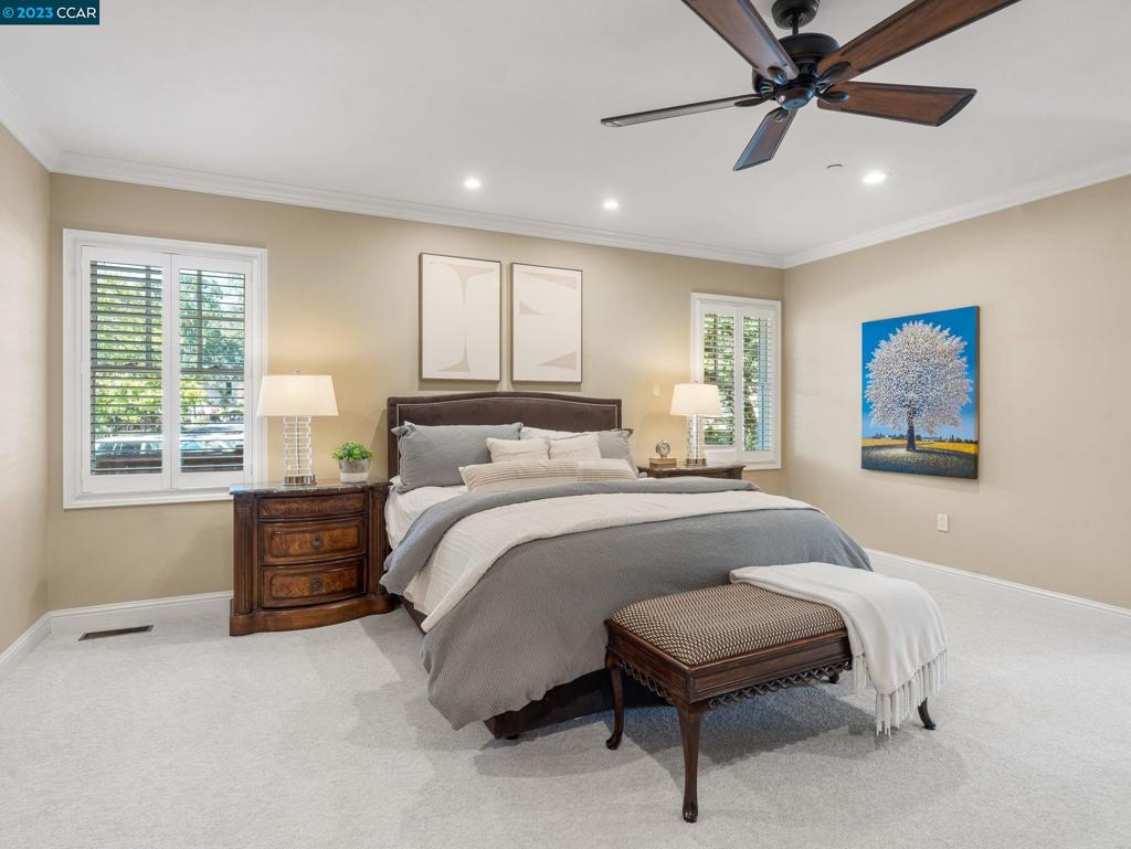 ALAMO OAKS - Residential