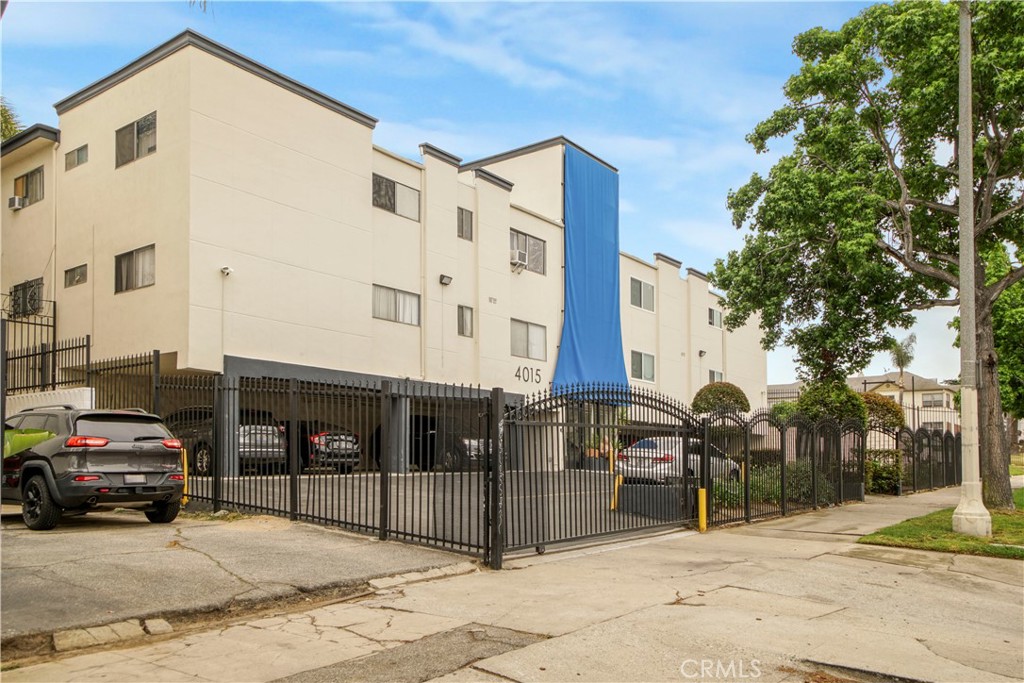 4015 W Adams Boulevard