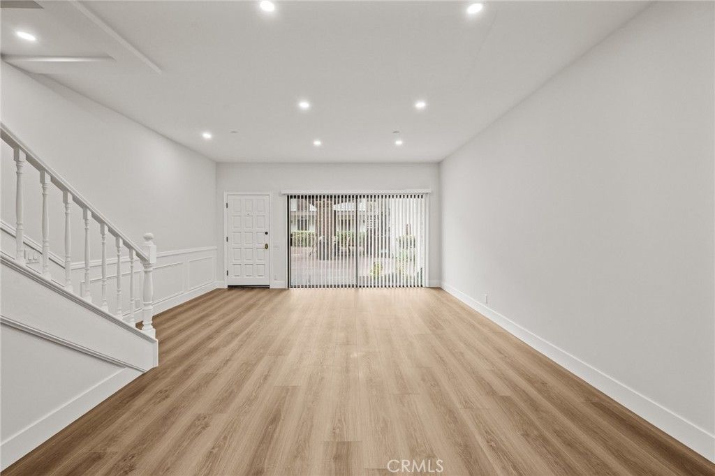 Photo of 17200 NEWHOPE St #31, Fountain Valley, CA 92708 (MLS # OC26093262)