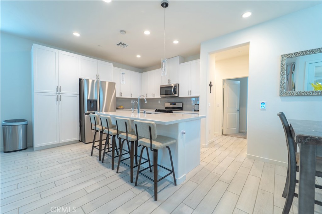 16040 Parkhouse Drive 1