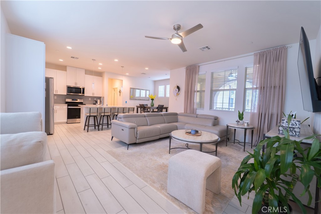 16040 Parkhouse Drive 1