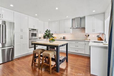 Tiny photo for 27242 Cordero Lane, Mission Viejo, CA 92691 (MLS # OC25072183)