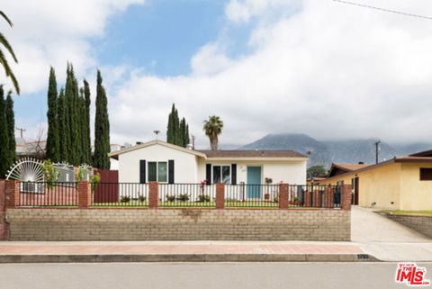 Photo of 1789 1/2 ATCHISON Street, Pasadena, CA 91104 (MLS # 26639631)